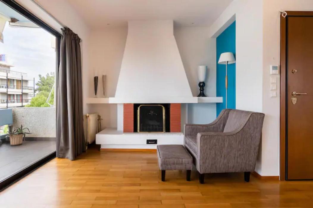 Βright Walled Designed Apt In Glyfada Center Athen Eksteriør billede